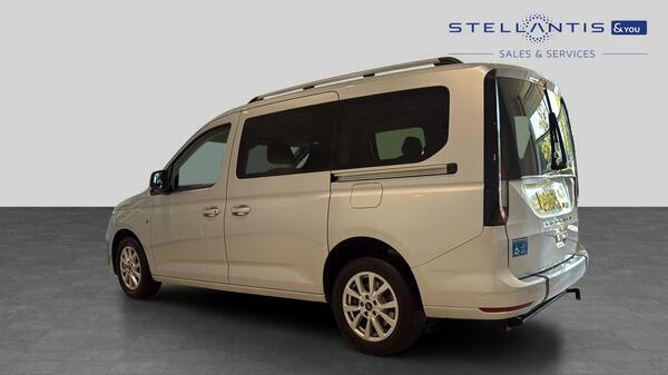 Ford Grand Tourneo Connect 1.5 Ecoboost Titanium Mpv Euro 6 YN73OVT #6