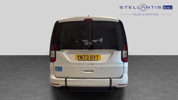 Ford Grand Tourneo Connect 1.5 Ecoboost Titanium Mpv Euro 6 YN73OVT #4