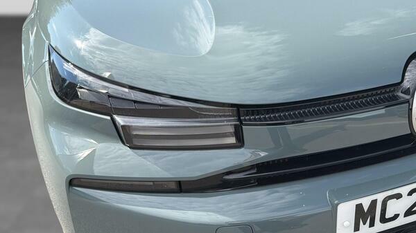 Citroen C4 1.2 Hybrid 136 Max 2026 White #9