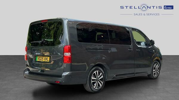 Peugeot e-Traveller 75Kwh Allure Long Mpv Lwb 8 Sea  #3