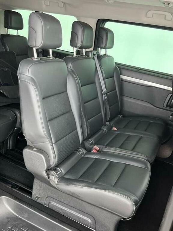 Peugeot e-Traveller 75Kwh Allure Long Mpv Lwb 8 Sea  #4