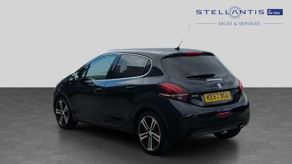 Peugeot 208 1.2 Puretech Gt Line Hatchback E #6