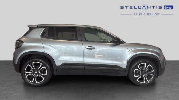 Jeep Avenger 54Kwh Summit Suv 156 Ps  #2