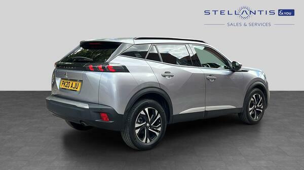 Peugeot 2008 1.2 Puretech Allure Premium Suv PK20AJU #3
