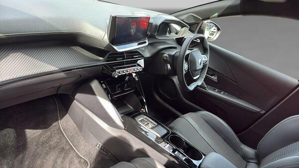Peugeot e-208 51Kwh Gt 7.4Kw Charger #15