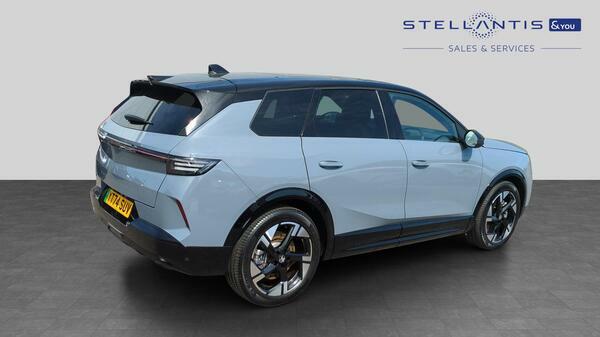 Vauxhall Grandland 73Kwh Ultimate Suv 213 Ps #3
