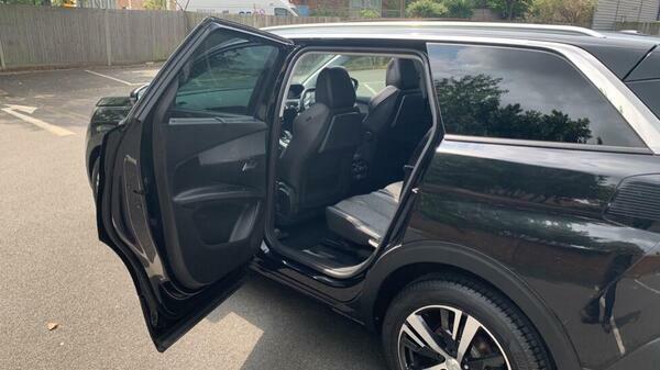 Peugeot 5008 White #50