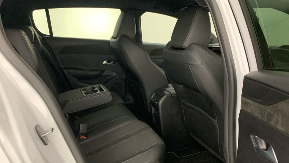 Peugeot 308 1.2 Hybrid 145 Gt E-dsc6 Grey #64
