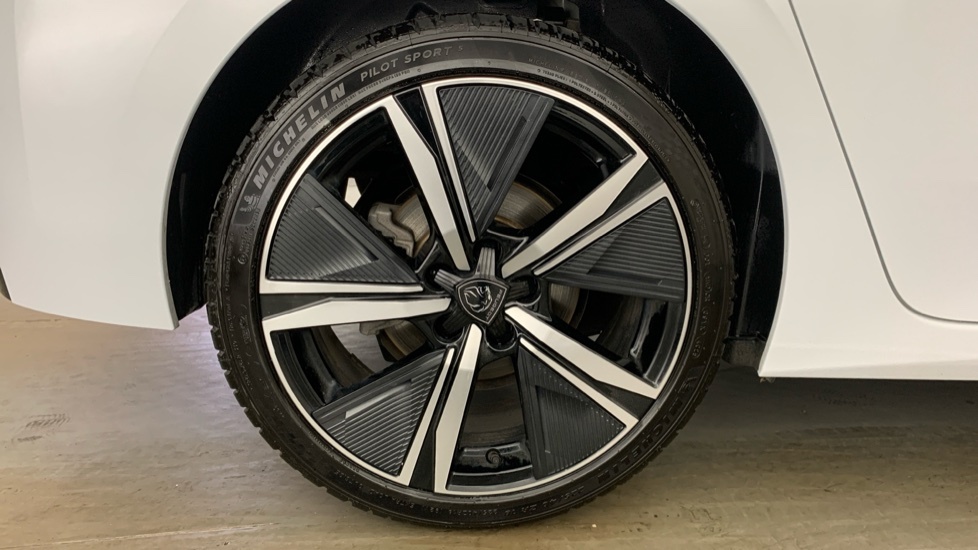 Peugeot 308 1.2 Hybrid 145 Gt E-dsc6 Grey #21