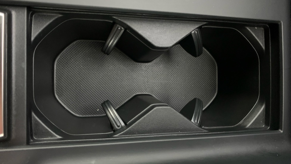 Peugeot 308 1.2 Hybrid 145 Gt E-dsc6 Grey #53