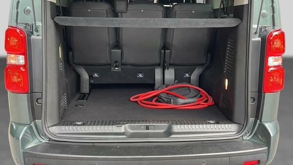 Citroen e-SpaceTourer 100Kw You XL 9 Seat 75Kwh White #36