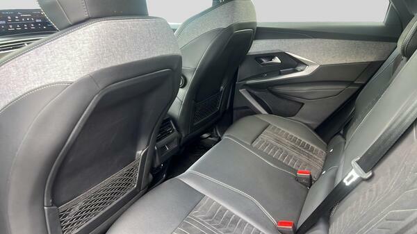 Peugeot 3008 Allure White #32