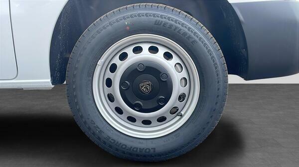Peugeot Expert 2.0 Bluehdi 145 Asphalt Van White #9