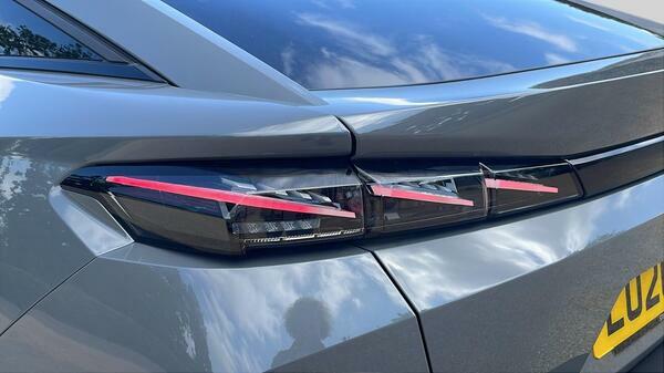 Peugeot 408 1.6 17.2Kwh Gt Fastback Plug-in Hybrid  #5