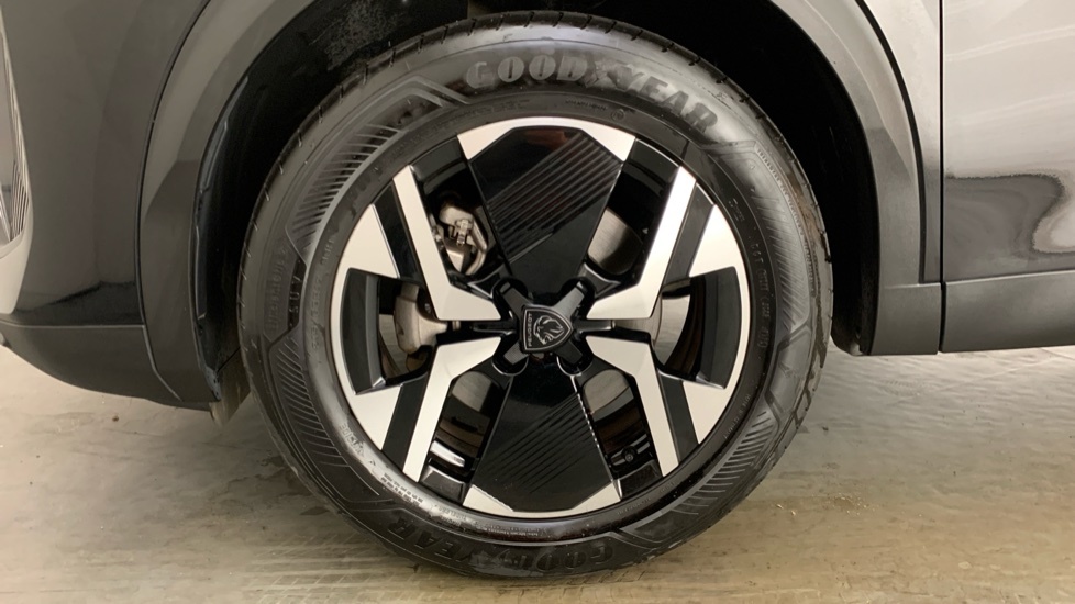 Peugeot 2008 1.2 Puretech 130 Allure Grey #6