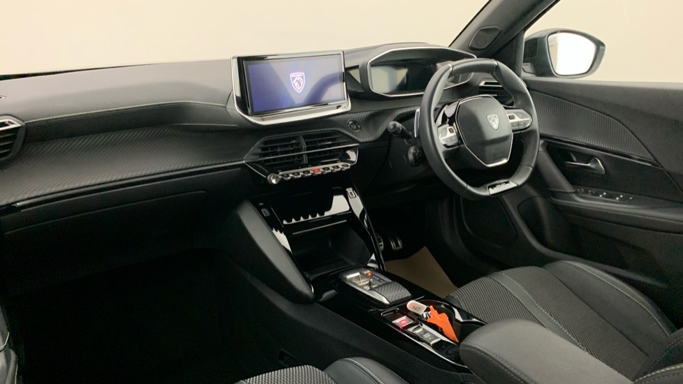 Peugeot 2008 1.2 Puretech 130 Allure Grey #2
