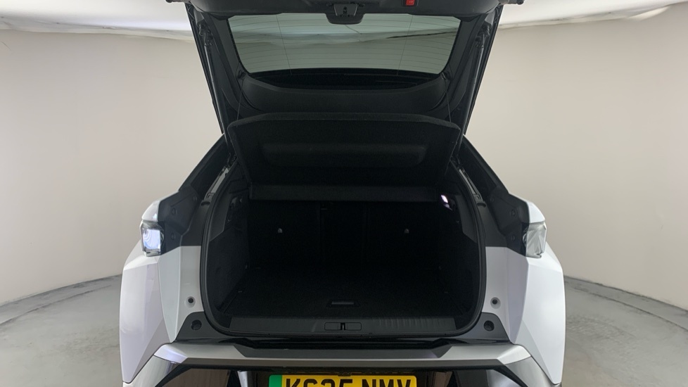 Peugeot 3008 73Kwh Gt Suv 210 Ps #5