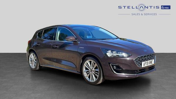 Ford Focus 1.5T Ecoboost Vignale Hatchback Purple