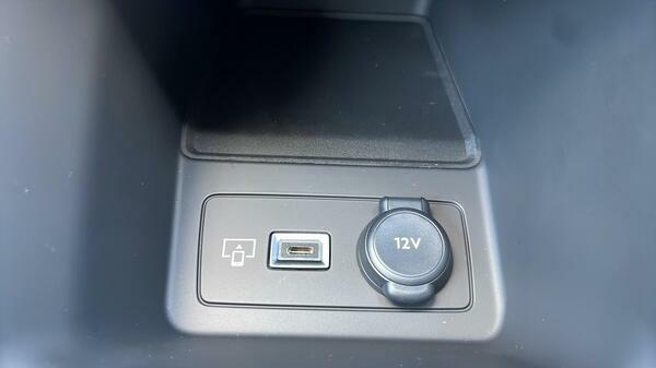 Peugeot 308 1.2 Hybrid 145 Gt Premium E-dsc6 Black #24