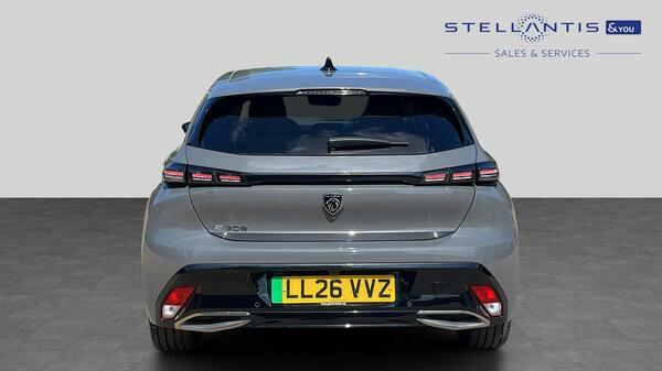 Peugeot 308 54Kwh Allure Hatchback 156 Ps  #4