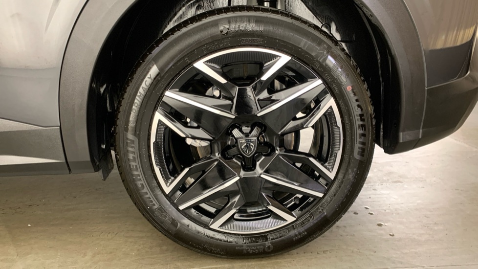Peugeot 3008 1.2 Hybrid 145 Gt E-dsc6 Grey #25