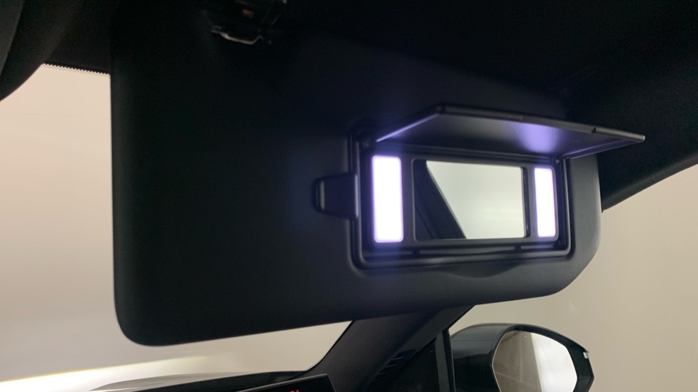 Peugeot 3008 1.2 Hybrid 145 Gt E-dsc6 Grey #38