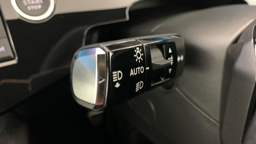 Peugeot 3008 1.2 Hybrid 145 Gt E-dsc6 Grey #19
