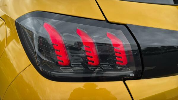 Peugeot 208 1.2 Puretech Gt Premium Hatchback Eat E #5