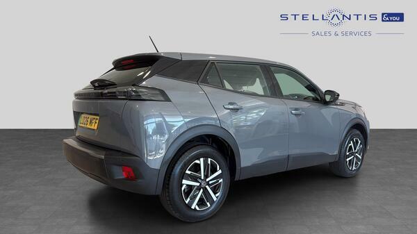 Peugeot e-2008 50Kwh Active Suv 11Kw Charger #3