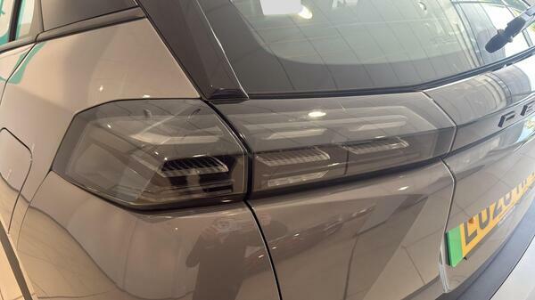 Peugeot e-2008 50Kwh Active Suv 11Kw Charger #5