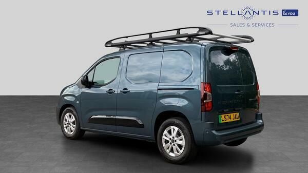 Peugeot E-Partner 800 52Kwh Asphalt Standard Panel Van #5