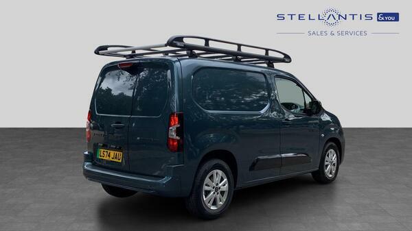 Peugeot E-Partner 800 52Kwh Asphalt Standard Panel Van #3