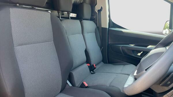Peugeot Partner 1.5 Bluehdi 100 Professional Van Black #17