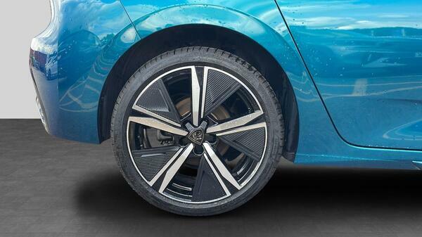 Peugeot 308 1.2 Hybrid Gt Hatchback Hybrid E-dsc6 E  #11