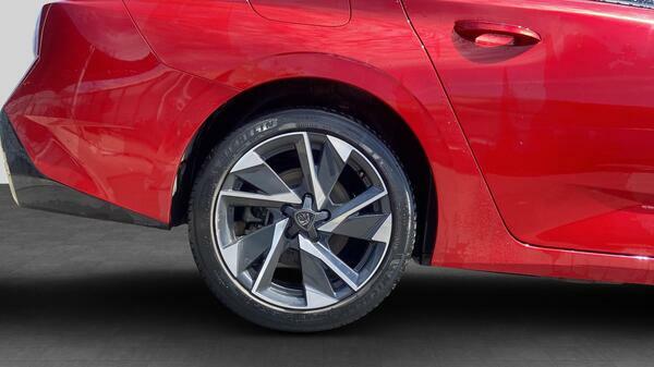 Peugeot 308 SW Gt Premium White #12