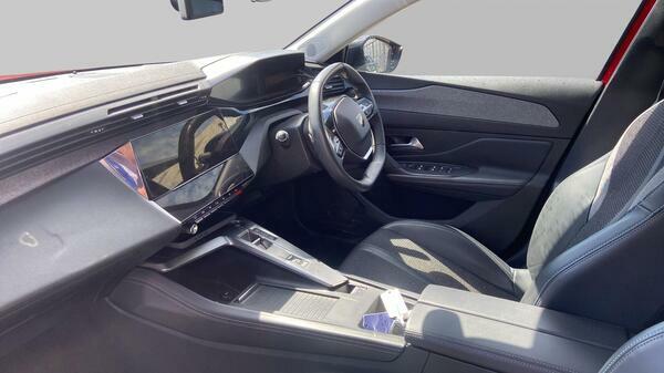 Peugeot 308 SW Gt Premium White #31