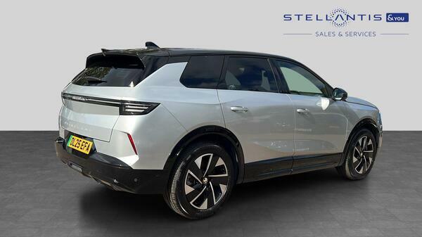 Vauxhall Grandland 73Kwh Gs Suv 213 Ps DL25EFA #3