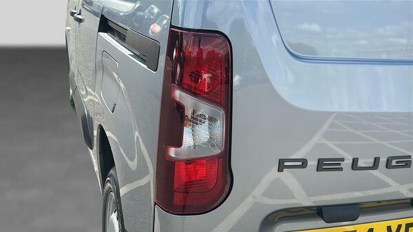 Peugeot Partner 1.5 Bluehdi 1000 Professional Standard Panel Van 5 CE74YRD #5