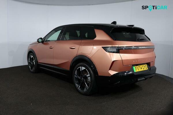 Vauxhall Grandland 73Kwh Ultimate Suv 213 Ps FV74GYO #3