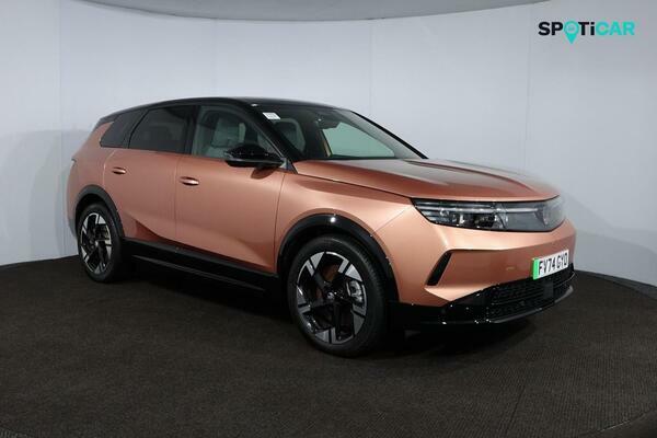Vauxhall Grandland 73Kwh Ultimate Suv 213 Ps FV74GYO