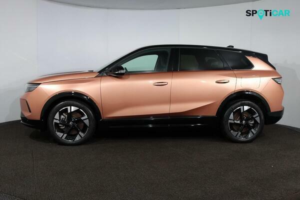 Vauxhall Grandland 73Kwh Ultimate Suv 213 Ps FV74GYO #6
