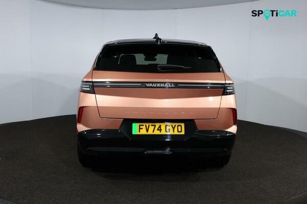 Vauxhall Grandland 73Kwh Ultimate Suv 213 Ps FV74GYO #2