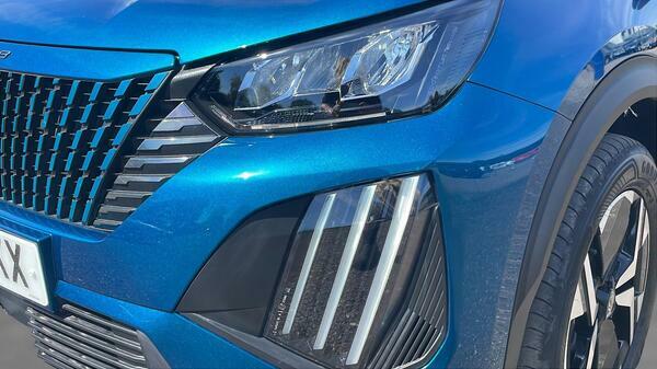 Peugeot 2008 1.2 Puretech Allure Euro 6 Ss  #9