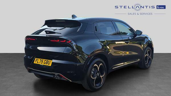 Alfa Romeo Junior 54Kwh Elettrica Veloce Suv 280 #3