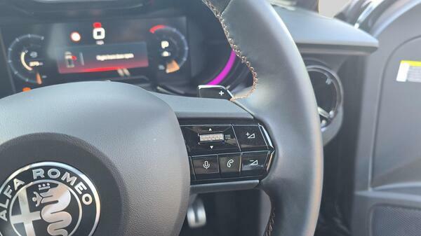 Alfa Romeo Junior 54Kwh Elettrica Veloce Suv 280 #19