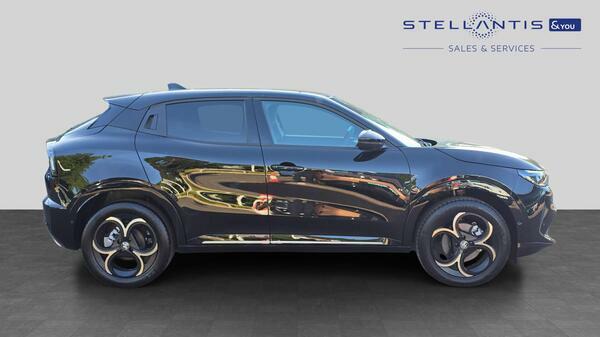 Alfa Romeo Junior 54Kwh Elettrica Veloce Suv 280 #2