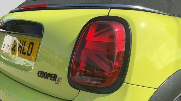 Mini Convertible 2.0 Cooper S Sport Convertible Steptron  #5