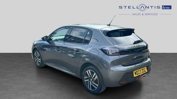 Peugeot 208 1.2 Puretech Allure Premium Hatchback #6