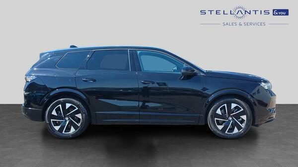 Vauxhall Grandland 73Kwh Gs Suv 213 Ps #2
