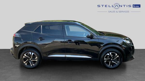 Peugeot 2008 1.2 Puretech Allure Premium Suv Manua #2